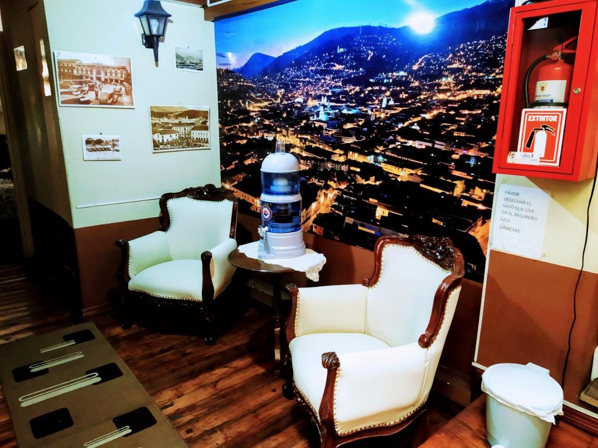 Hostal Latitud Ecuem Quito Extérieur photo