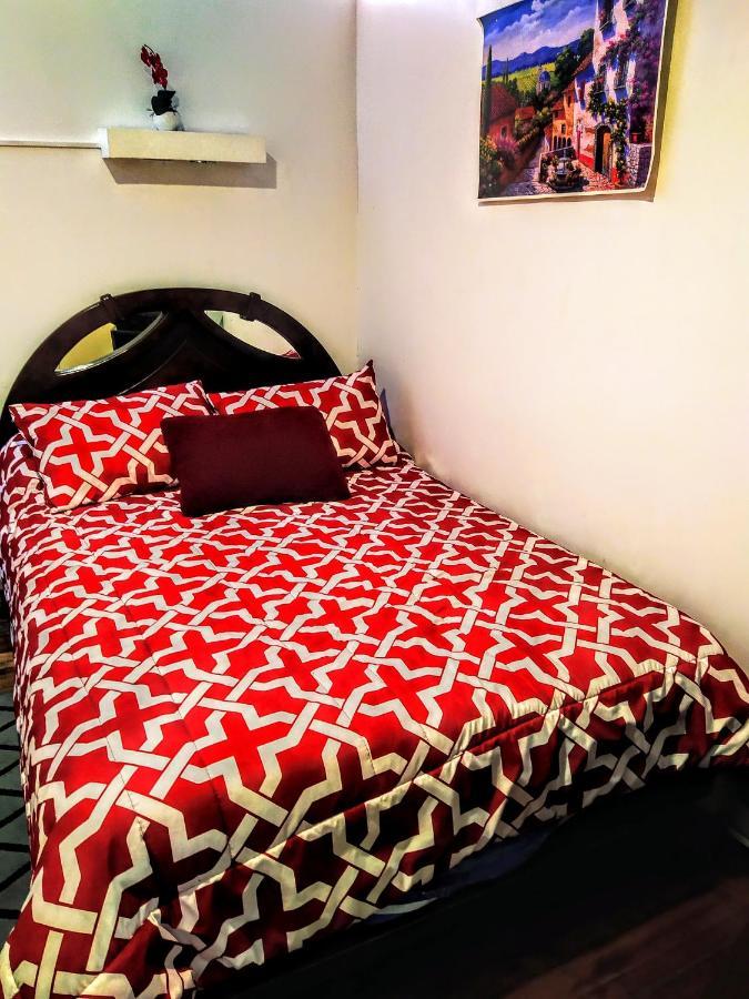 Hostal Latitud Ecuem Quito Extérieur photo