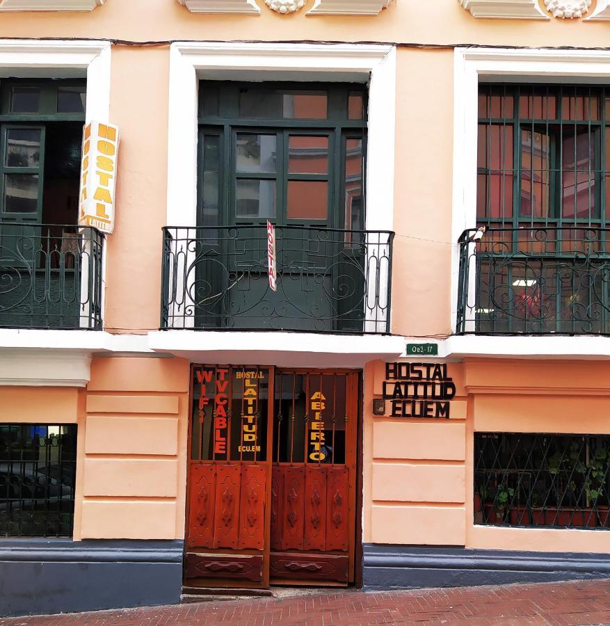 Hostal Latitud Ecuem Quito Extérieur photo