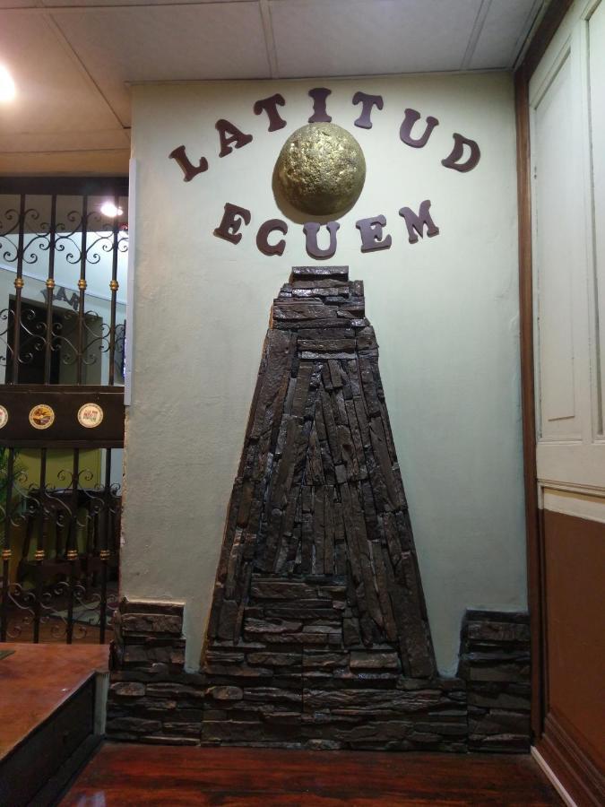 Hostal Latitud Ecuem Quito Extérieur photo