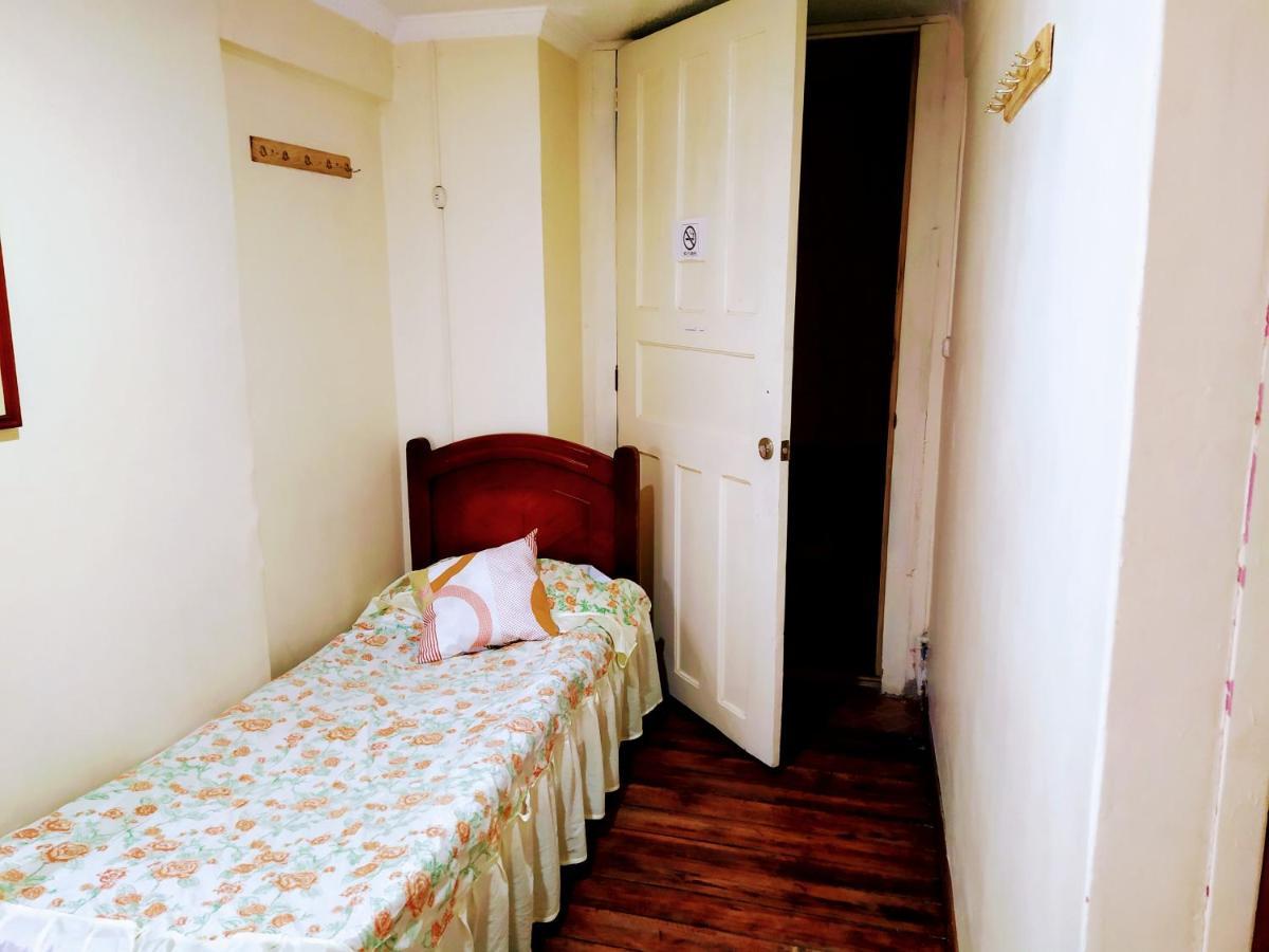 Hostal Latitud Ecuem Quito Extérieur photo