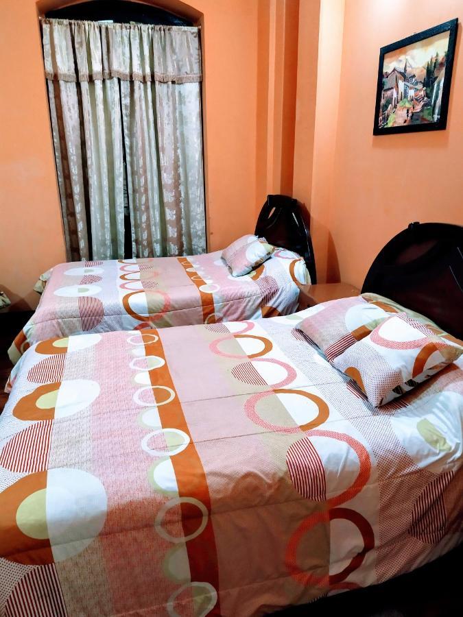 Hostal Latitud Ecuem Quito Extérieur photo